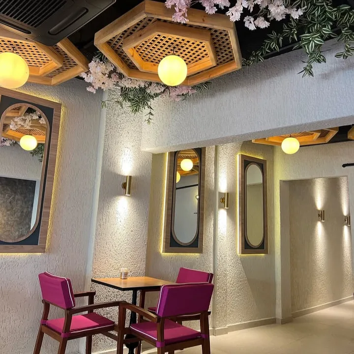 Aynalı Salon